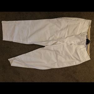 White Cropped Pants